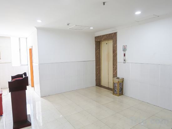 Дунгуань: Jiazhou Hotel