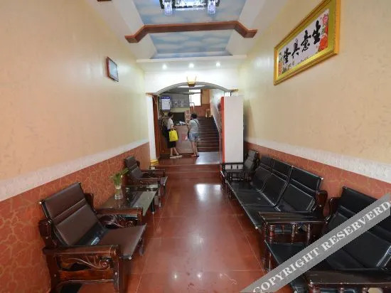 Чжэнчжоу: Dengfeng Yiyuan Hotel
