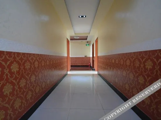 Чжэнчжоу: Dengfeng Yiyuan Hotel