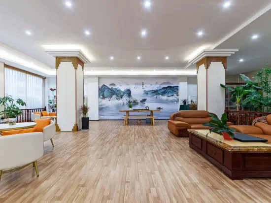 Лунъянь: Manzhou Hotel (Yongding Tulou Huading Branch)