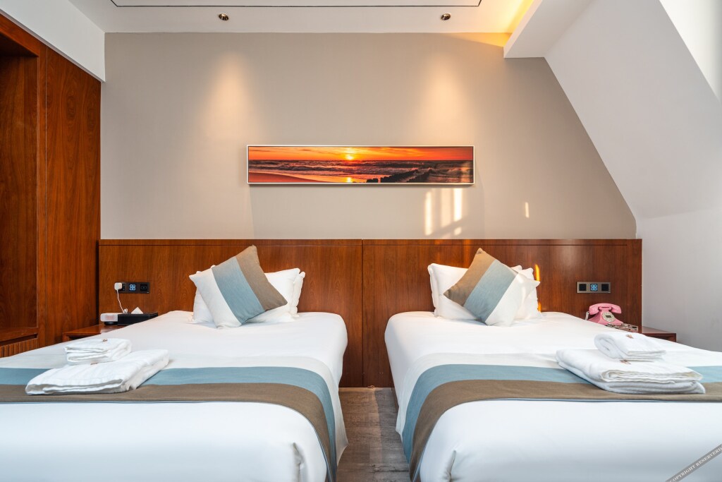 Бэйхай: Yintan Zeyinju Hotel