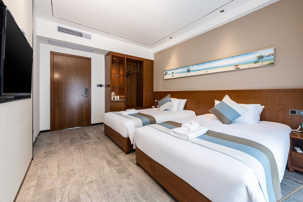 Бэйхай: Yintan Zeyinju Hotel