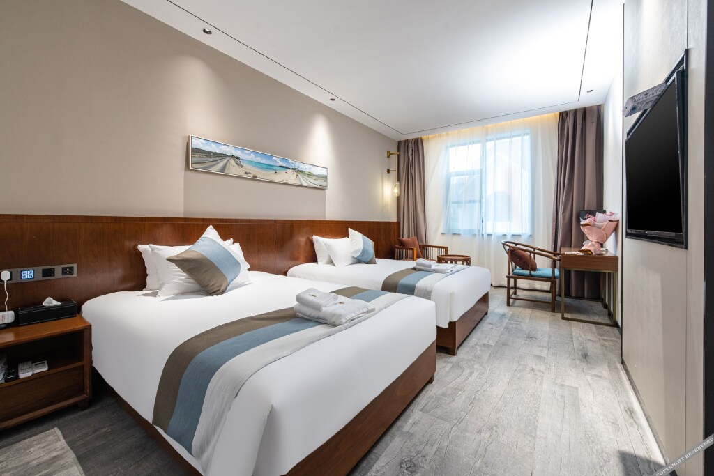 Бэйхай: Yintan Zeyinju Hotel