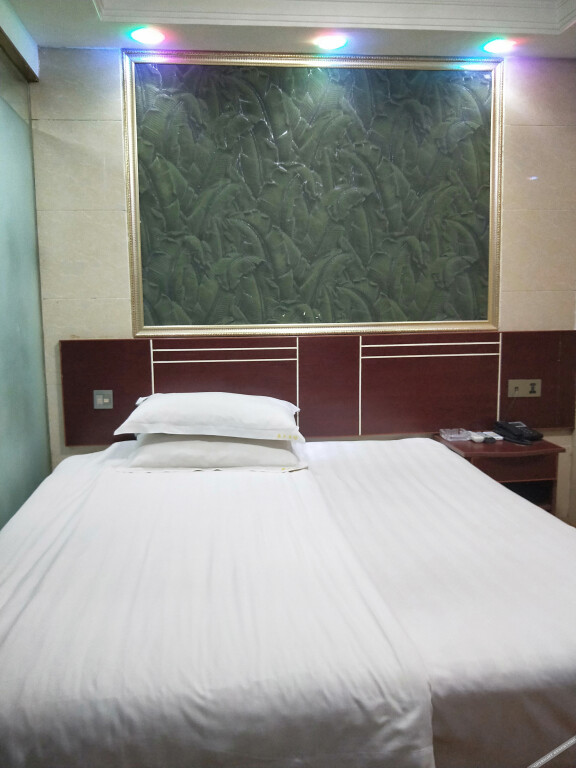 Суцянь: Siyang Jiahe Business Theme Hotel