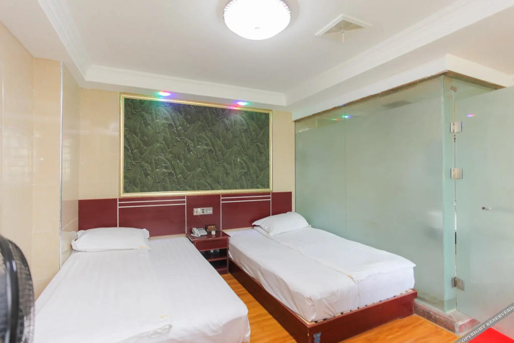 Суцянь: Siyang Jiahe Business Theme Hotel