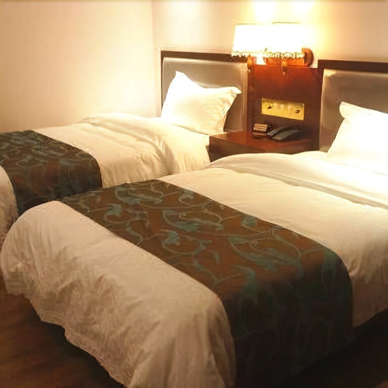 Янгиианг: Mingju Holiday Hotel