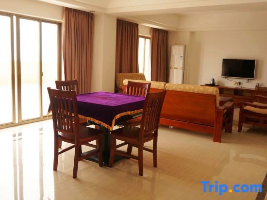 Янгиианг: Mingju Holiday Hotel