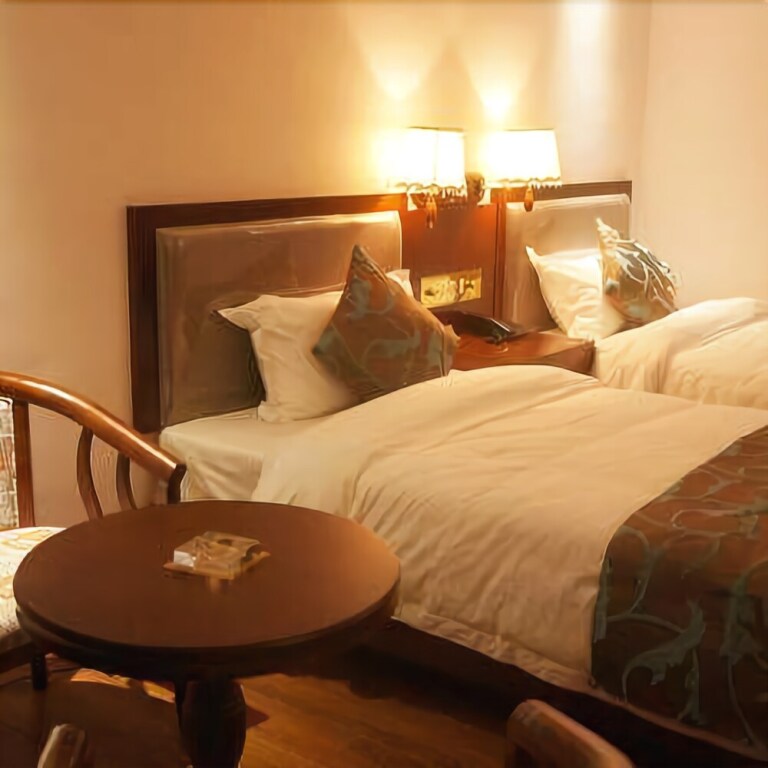 Янгиианг: Mingju Holiday Hotel