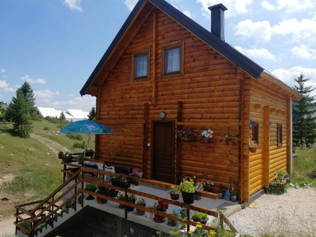 Жабляк: Mountain house Catherine
