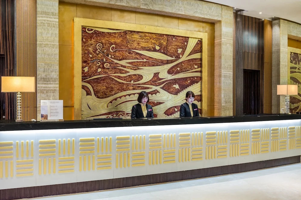 Яньтай: Crowne Plaza Yantai Sea View Yantai