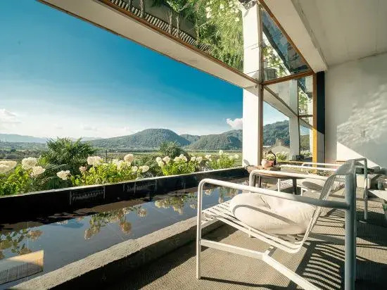 Баошань: Tengchong Yishan Banshe Hot Spring Landscape Inn