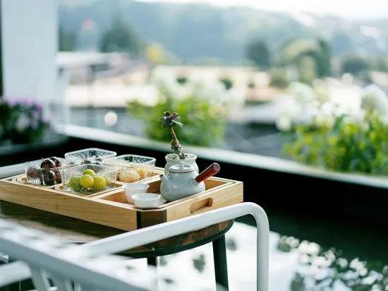 Баошань: Tengchong Yishan Banshe Hot Spring Landscape Inn