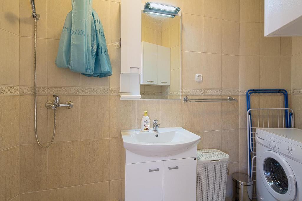 Доброта: Apartment Kotor Bay