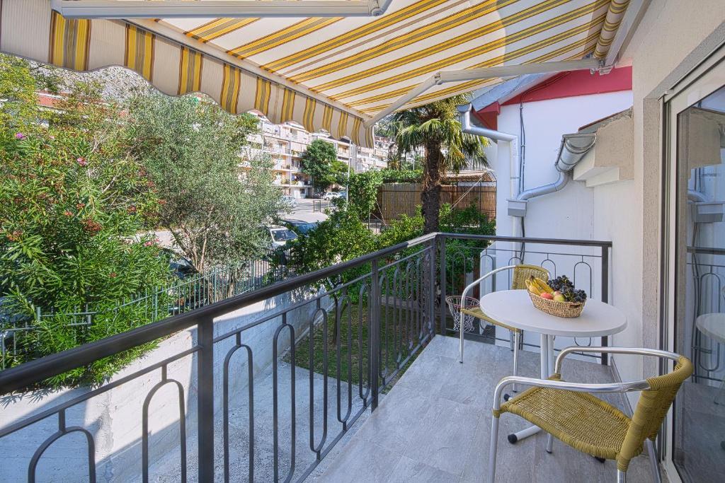 Доброта: Apartment Kotor Bay