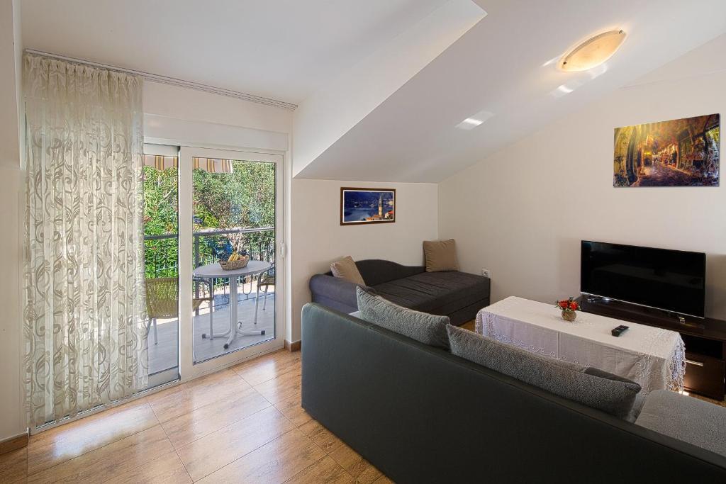 Доброта: Apartment Kotor Bay