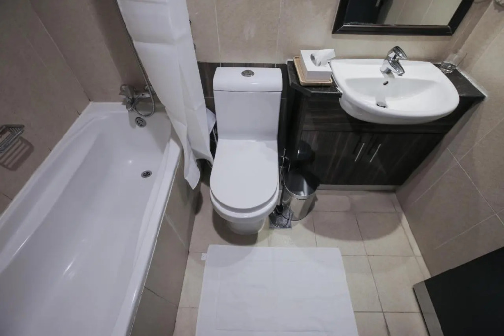 Дубай: Goldcrest Views - 2br Apartment - Allsopp&Allsopp