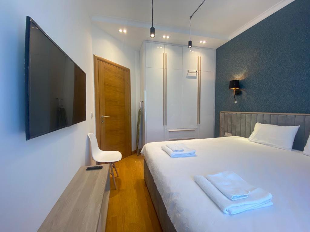Tivat Luxury apartment with beautiful sea view — фото 1