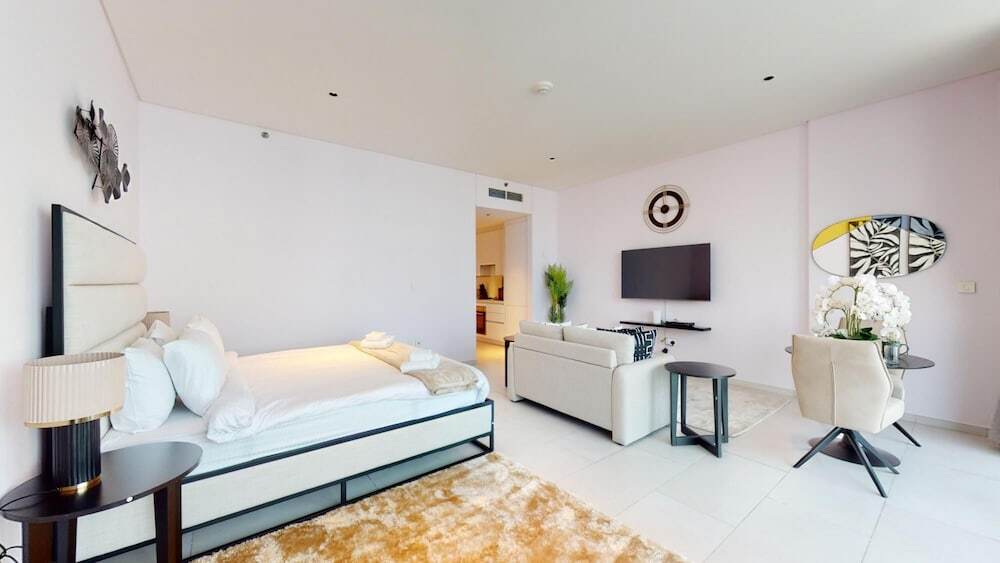 Дубай: Business Bay - Marquise Square 2214