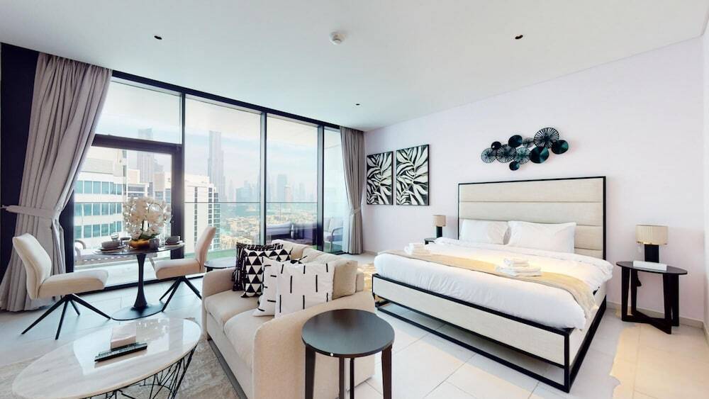 Дубай: Business Bay - Marquise Square 2214