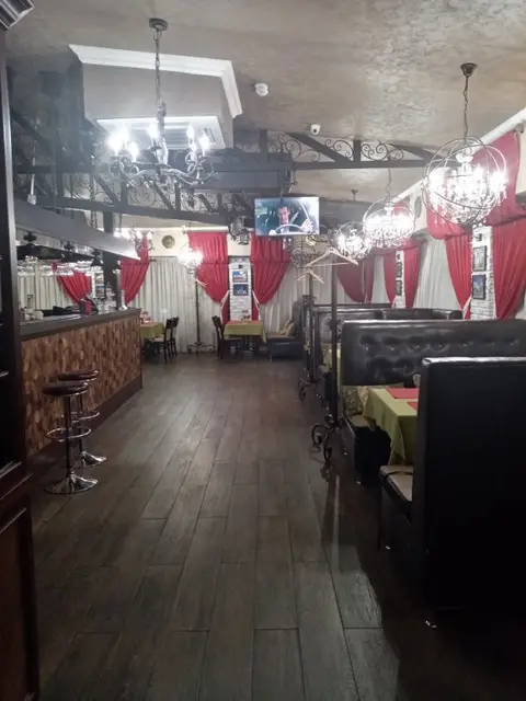 Омск: Отель "Партком"