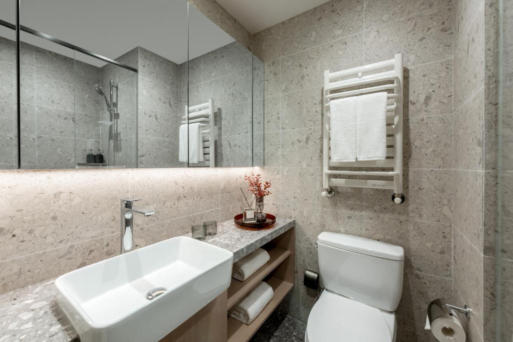 Пекин: base-GONGTI Serviced Apartment