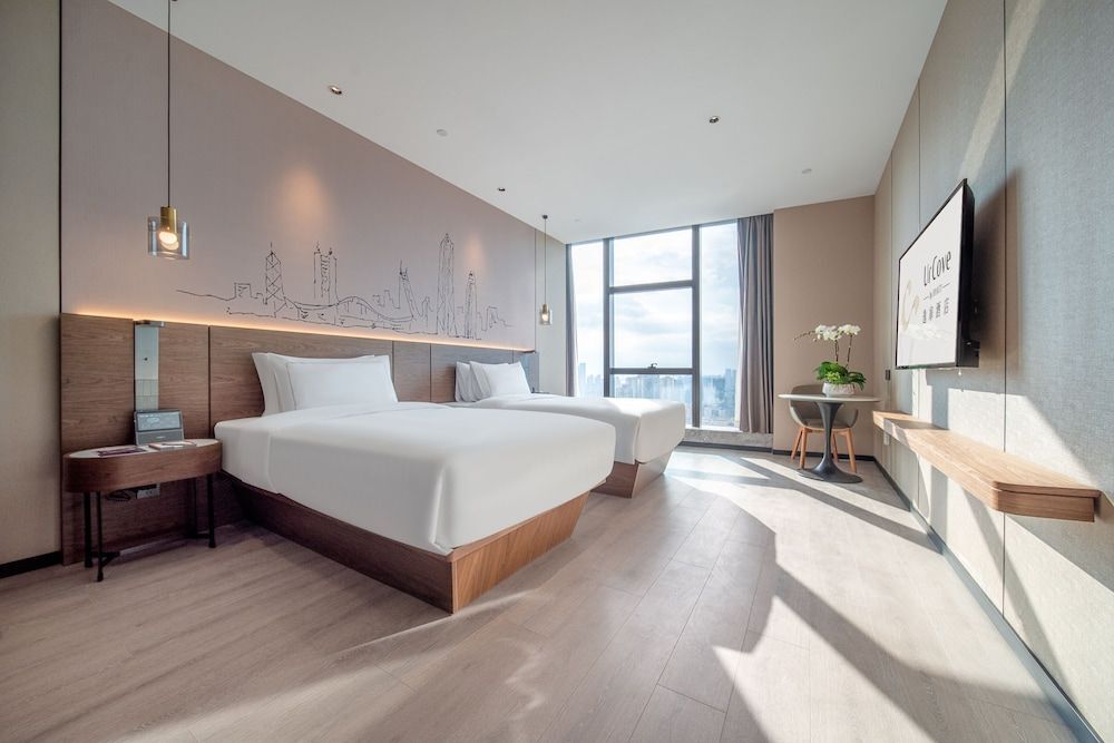 Шэньчжэнь: UrCove by HYATT Shenzhen Technology Park