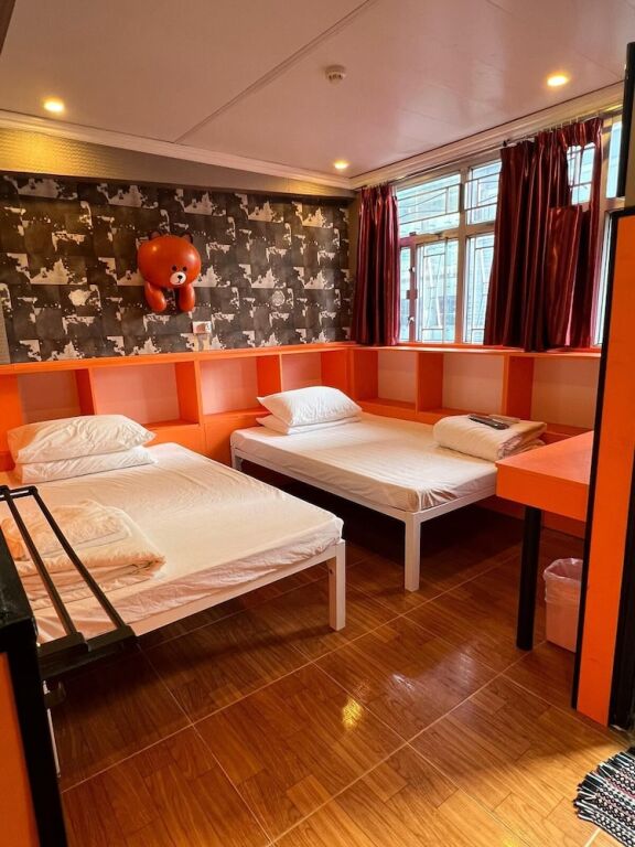 Гонконг: 168 Youth Co Living