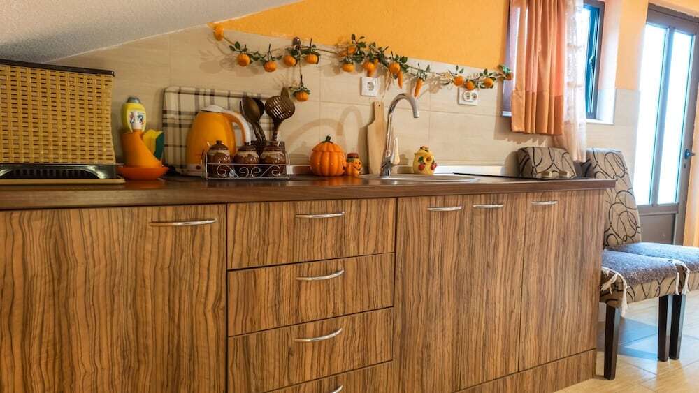Доброта: Nature View Cozy Flat 1 min to Sea in Kotor