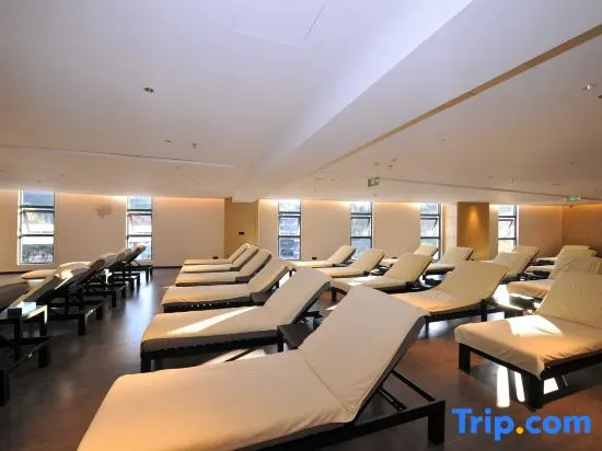 Сянси: Wyndham Grand Plaza Royale Hot Springs Fenghuang