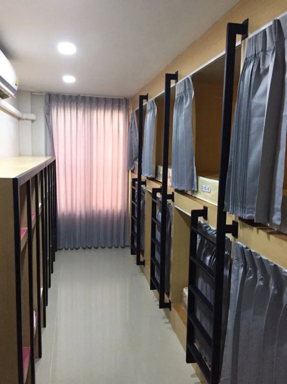 Паттайя: 18 Coins Hotel