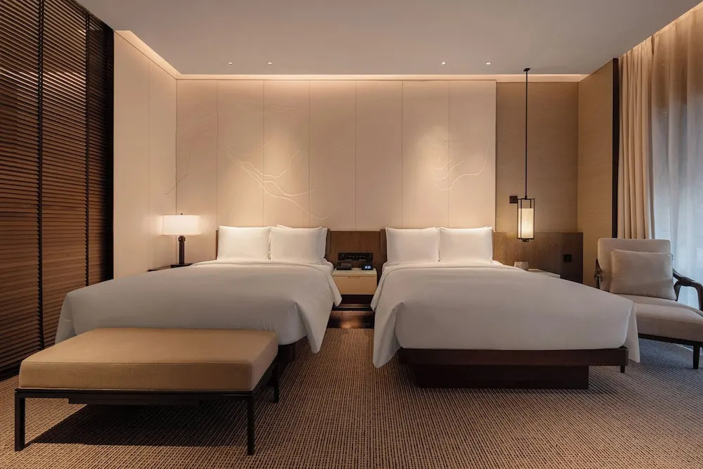 Цзинин: Jw Marriott Hotel Qufu