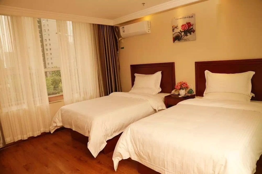 Лоян: GreenTree Inn Luoyang Luolong District University City Zhangheng Street Express Hotel