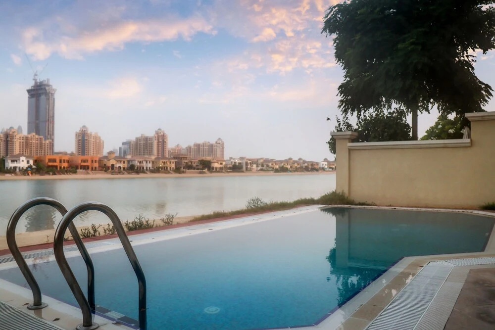 Дубай: FAM Living Villa - Private Beach Palm