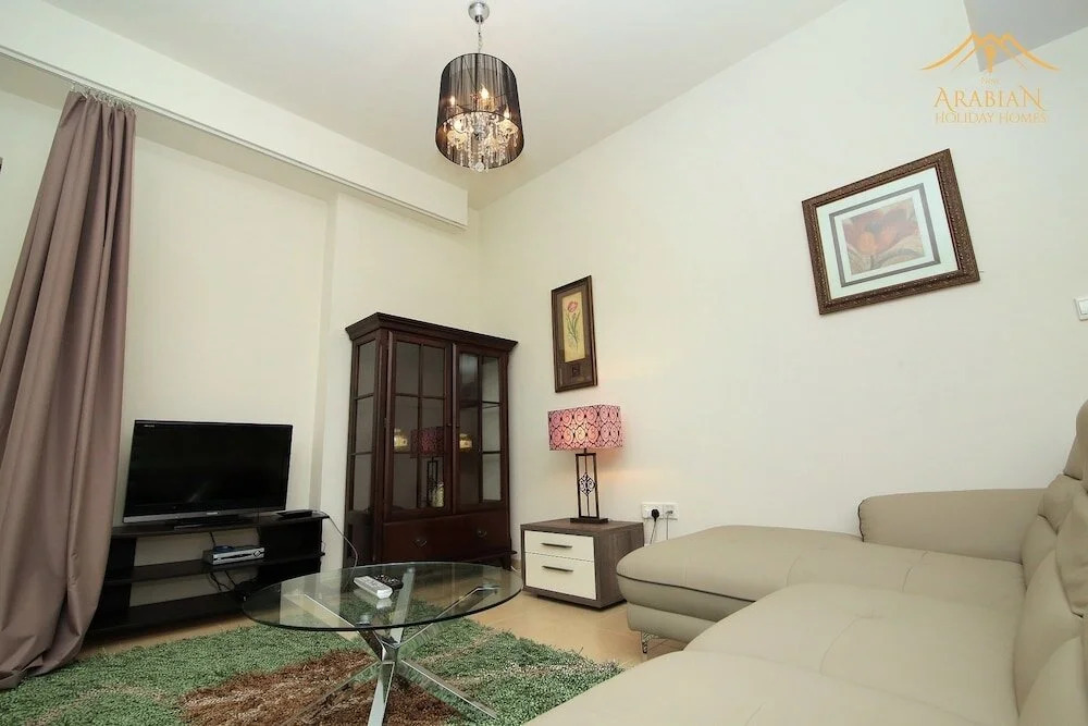 Дубай: Bahar by New Arabian Holiday Homes
