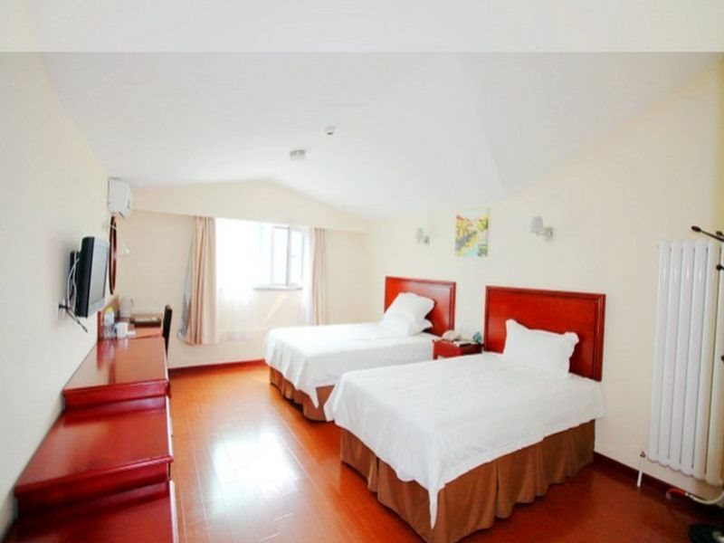 Пекин: GreenTree Inn Beijing Changping District Beiqijia Future Science & Technology City Hotel