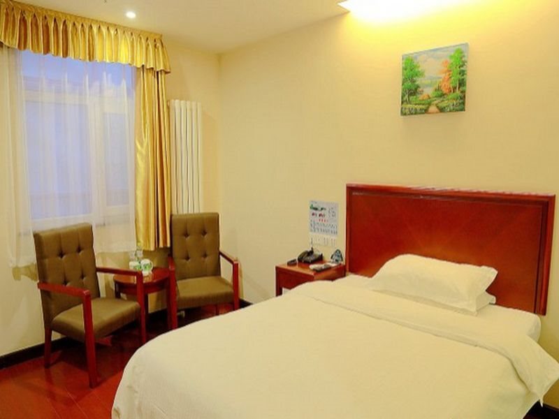 Пекин: GreenTree Inn Beijing Changping District Beiqijia Future Science & Technology City Hotel