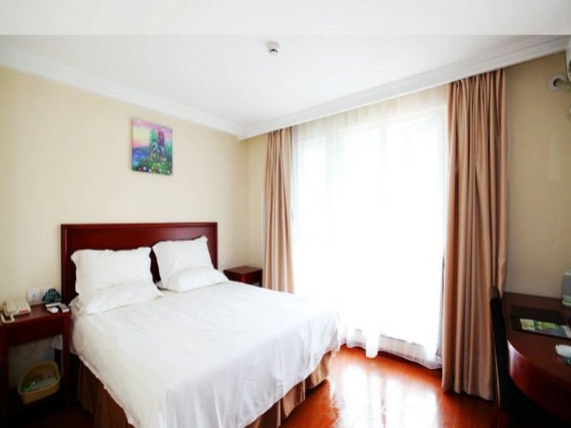 Пекин: GreenTree Inn Beijing Changping District Beiqijia Future Science & Technology City Hotel