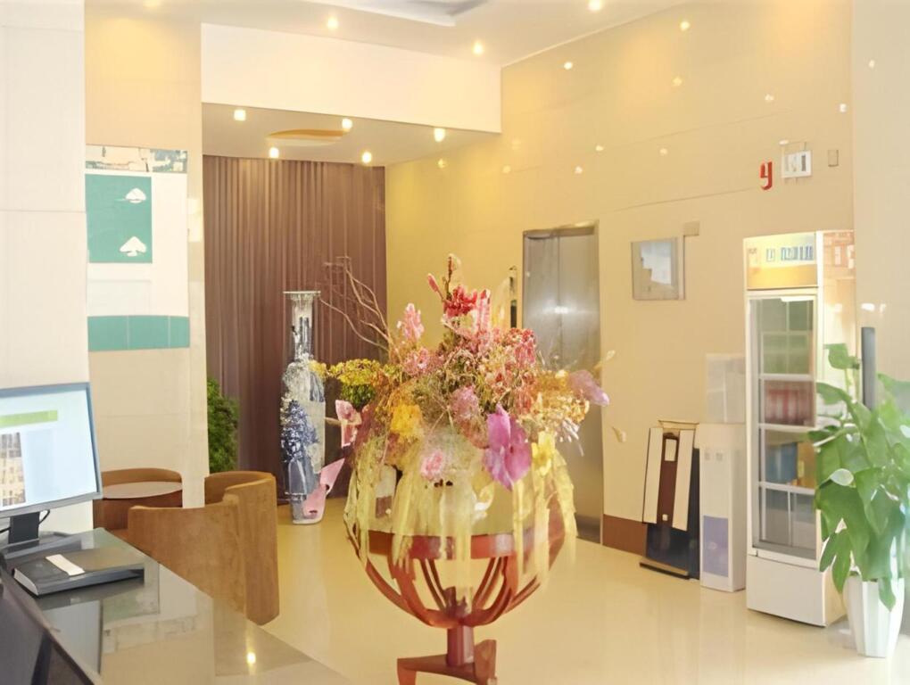 Жичжао: GreenTree Inn Shandong Rizhao University City Express Hotel