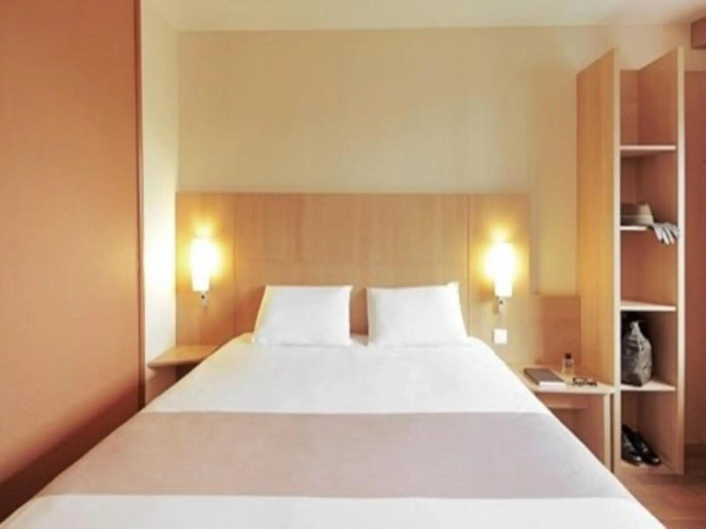 Дунгуань: ibis Qingxi Dongguan