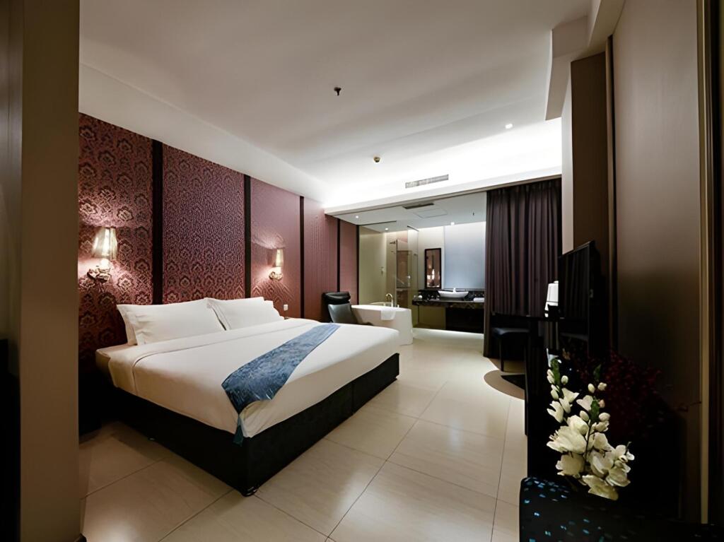 Шэньян: Shenyang Le Grand V Hotel