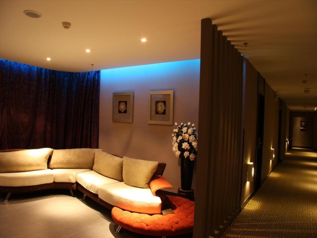Шэньян: Shenyang Le Grand V Hotel