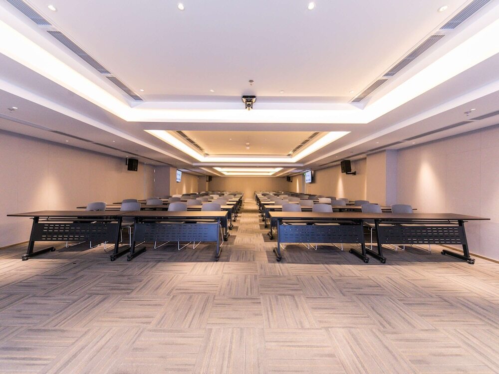 Чанчунь: Mercure Changchun Downtown