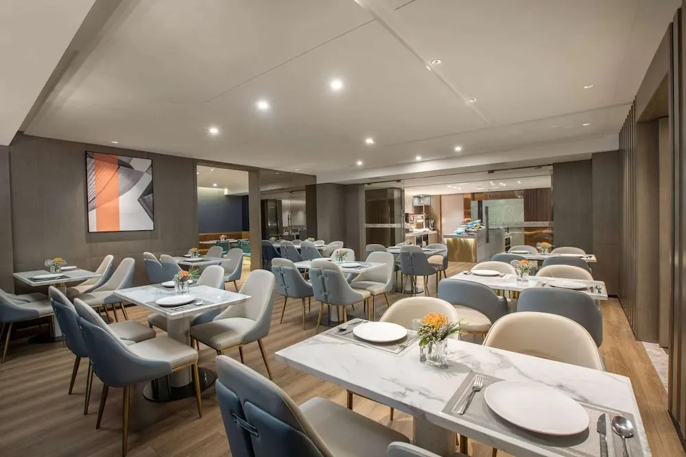 Хэнъян: Microtel By Wyndham Hengyang Huaxin