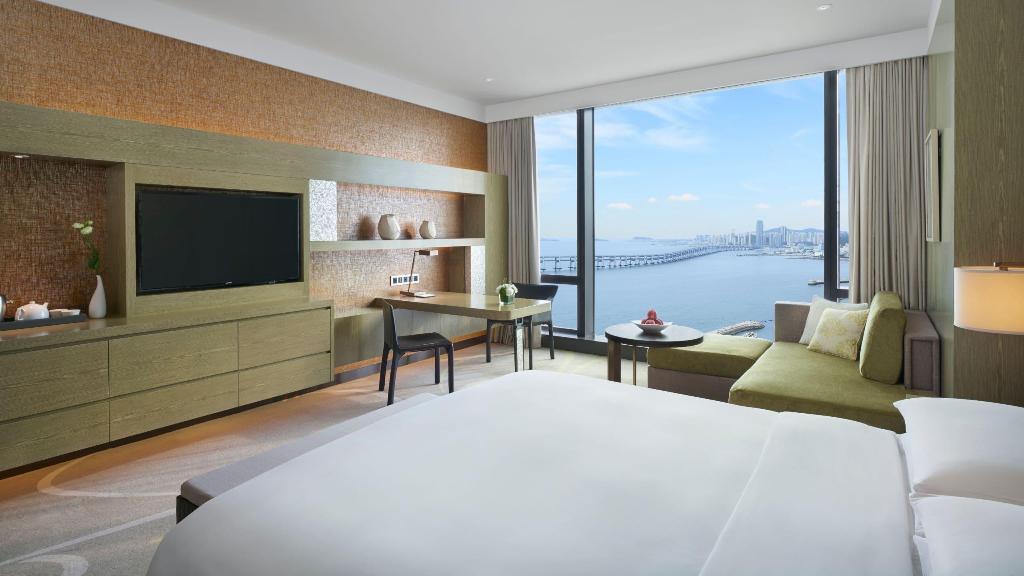 Далянь: Grand Hyatt Dalian