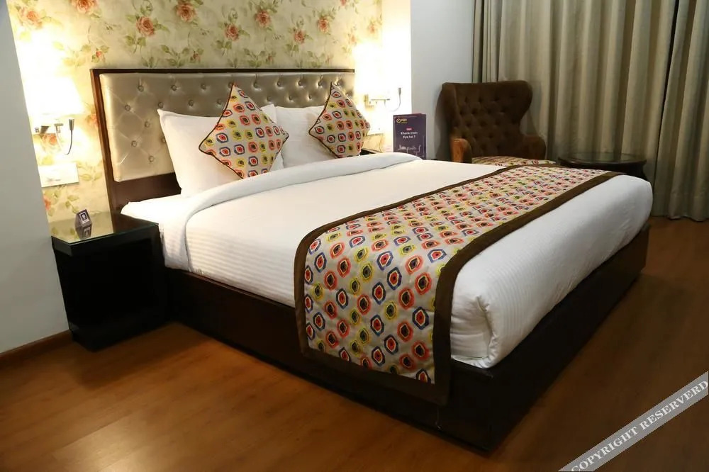 Мохали: Oyo Premium Ptl Chowk Phase 5 Mohali