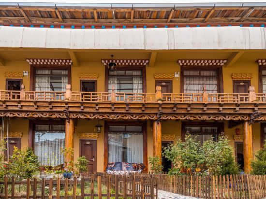 Шангри-Ла: Suolang the inn