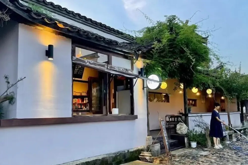 Чичжоу: Tingshuiju Inn
