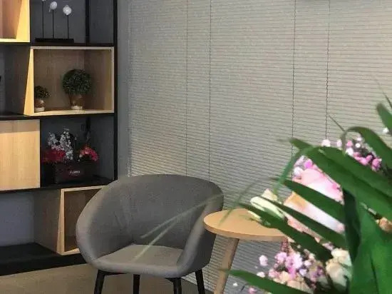 Шэньян: Home Inn Selected (Shenyang Zhongjie Henglong Plaza)