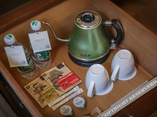 Ухань: James Joyce Coffetel (Wuhan Jianghan Road Metro Station Pedestrian Street Store)