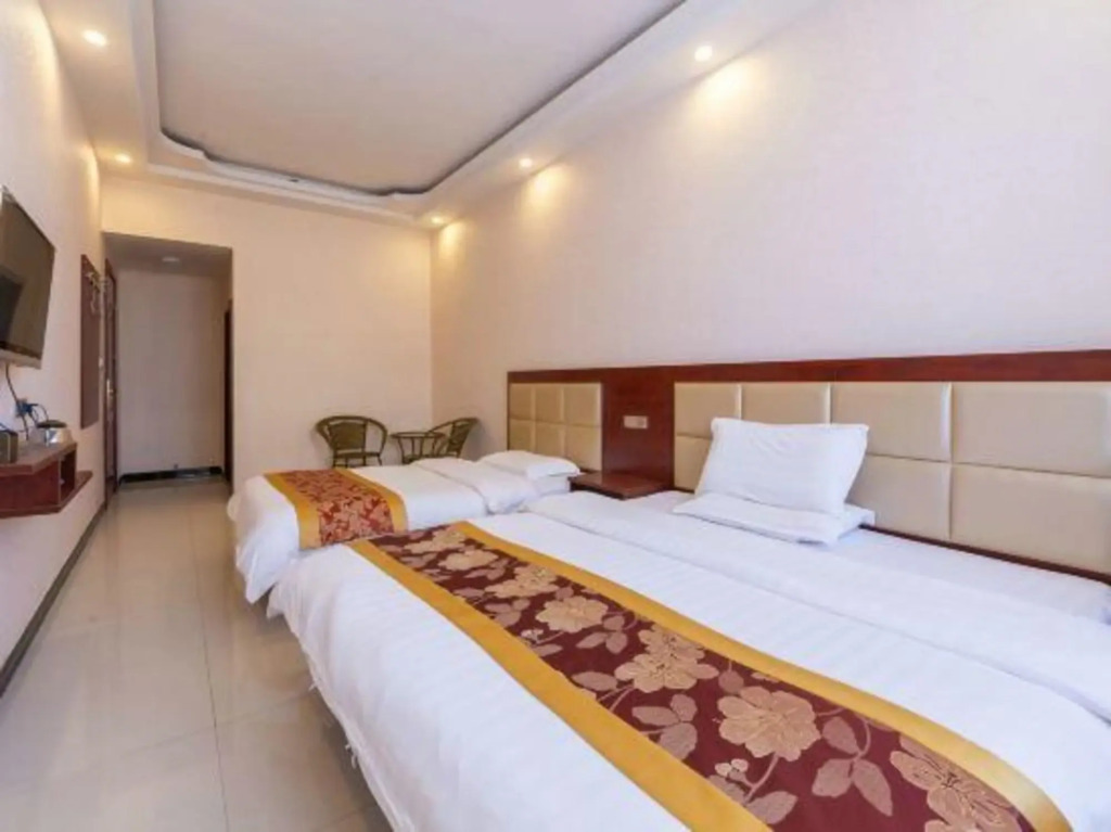 Баоцзи: Jinyuan Holiday Hotel